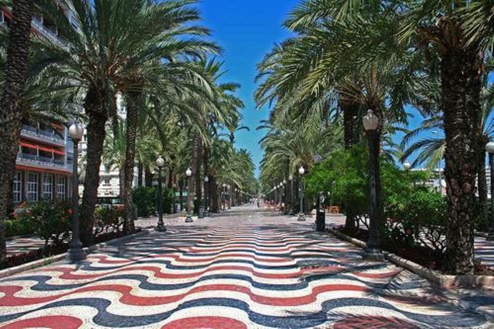 Atico Centrico Junto A La Playa Appartement Alicante Buitenkant foto